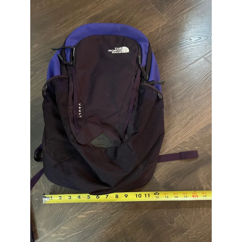 The North Face Vault Backpack Purple Black FlexVent Laptop Sleeve Daypack